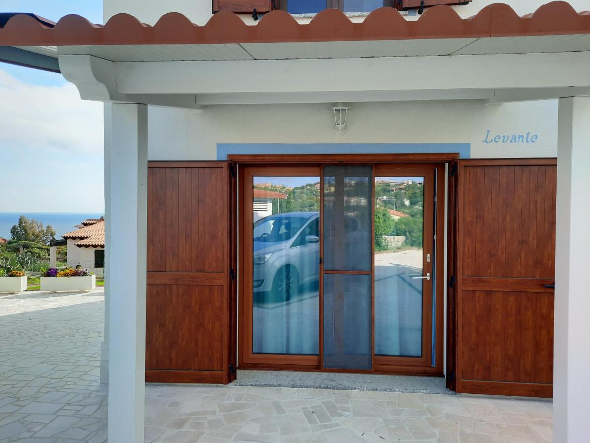 Villa La Torre Levante 토레 데이 코르사리 외부 사진